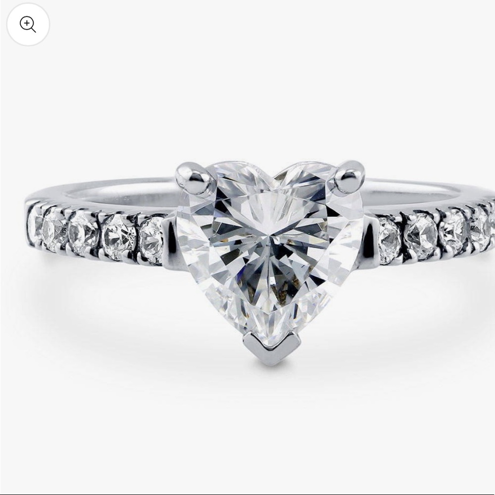 Solitaire 1.7ct Heart CZ Ring in Sterling Silver